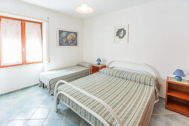 On The Beach La Rena Beddha Альенту