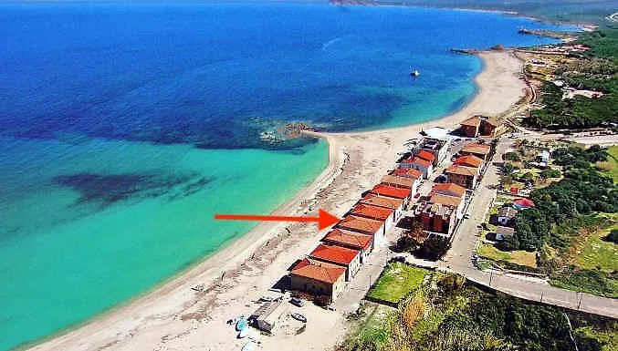 On The La Rena Beddha * Aglientu