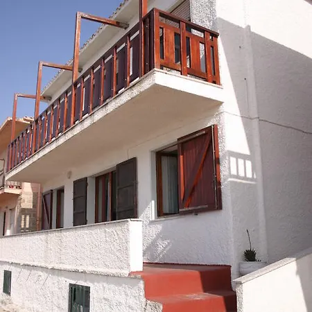 On The La Rena Beddha Apartment