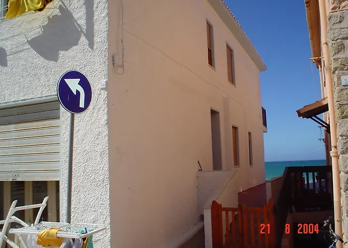 On The La Rena Beddha